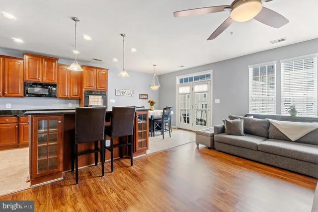 $3,000 | 2456 Eastbourne Drive, Woodbridge, VA 22191