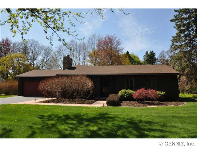 427 Kreag Road Perinton, NY 14534 - Photo 1 of 1 Exterior Front