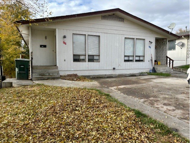 219-221 Northwest 13th Street Pendleton, OR 97801 - Photo 1 of 16 a house with a outdoor space