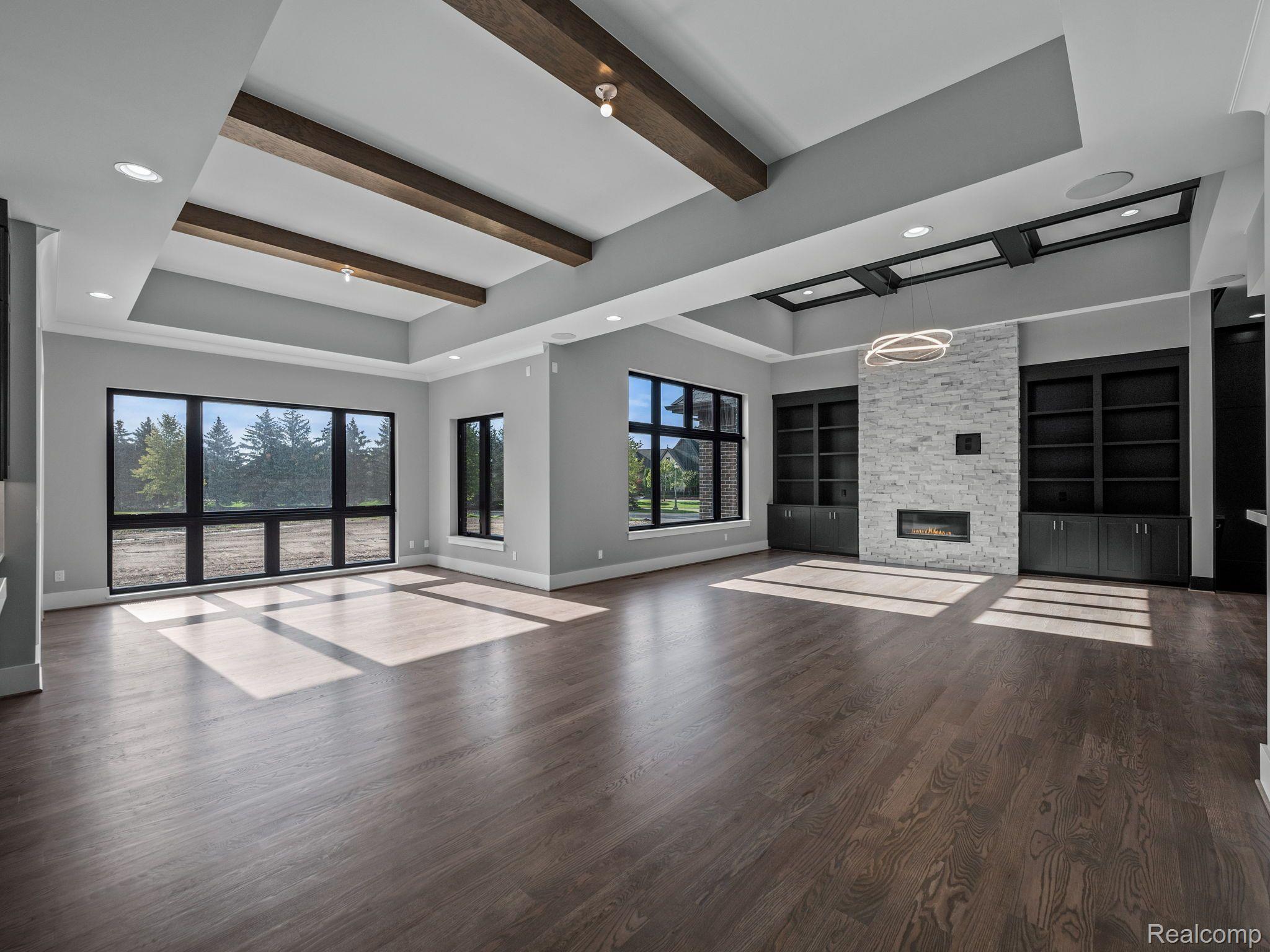 4550 Gatehouse Court Rochester, MI 48306 - Photo 13 of 38 Gallery Image 13