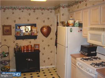 2402 Stokes Road Mount Laurel, NJ 08054 - Photo 6 of 12 Kitchen