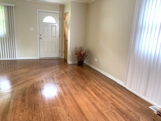 137 East 124th Street Chicago, IL 60628 - Photo 3 of 18