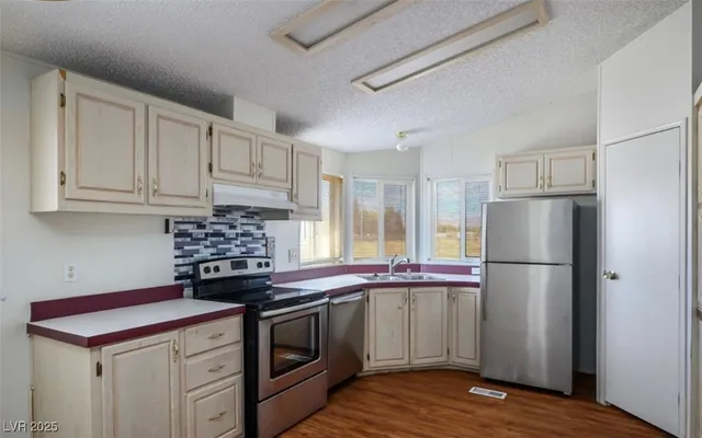 $218,900 | 4101 Paiute Boulevard, Pahrump, NV 89061