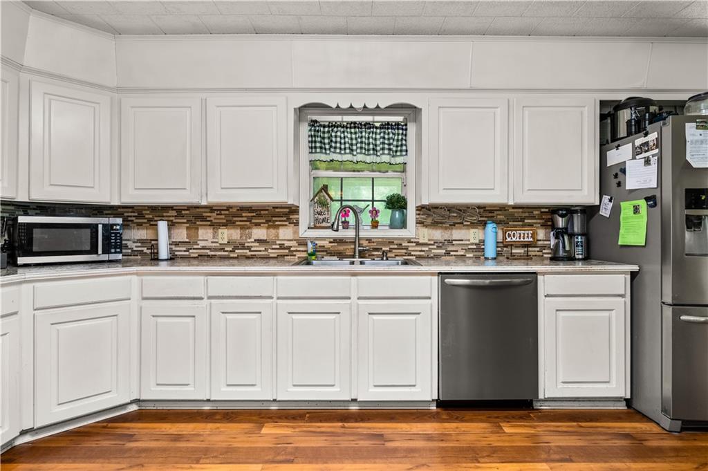 4464 Heritage Road Ville Platte, LA 70586 - Photo 11 of 40 Gallery Image 11