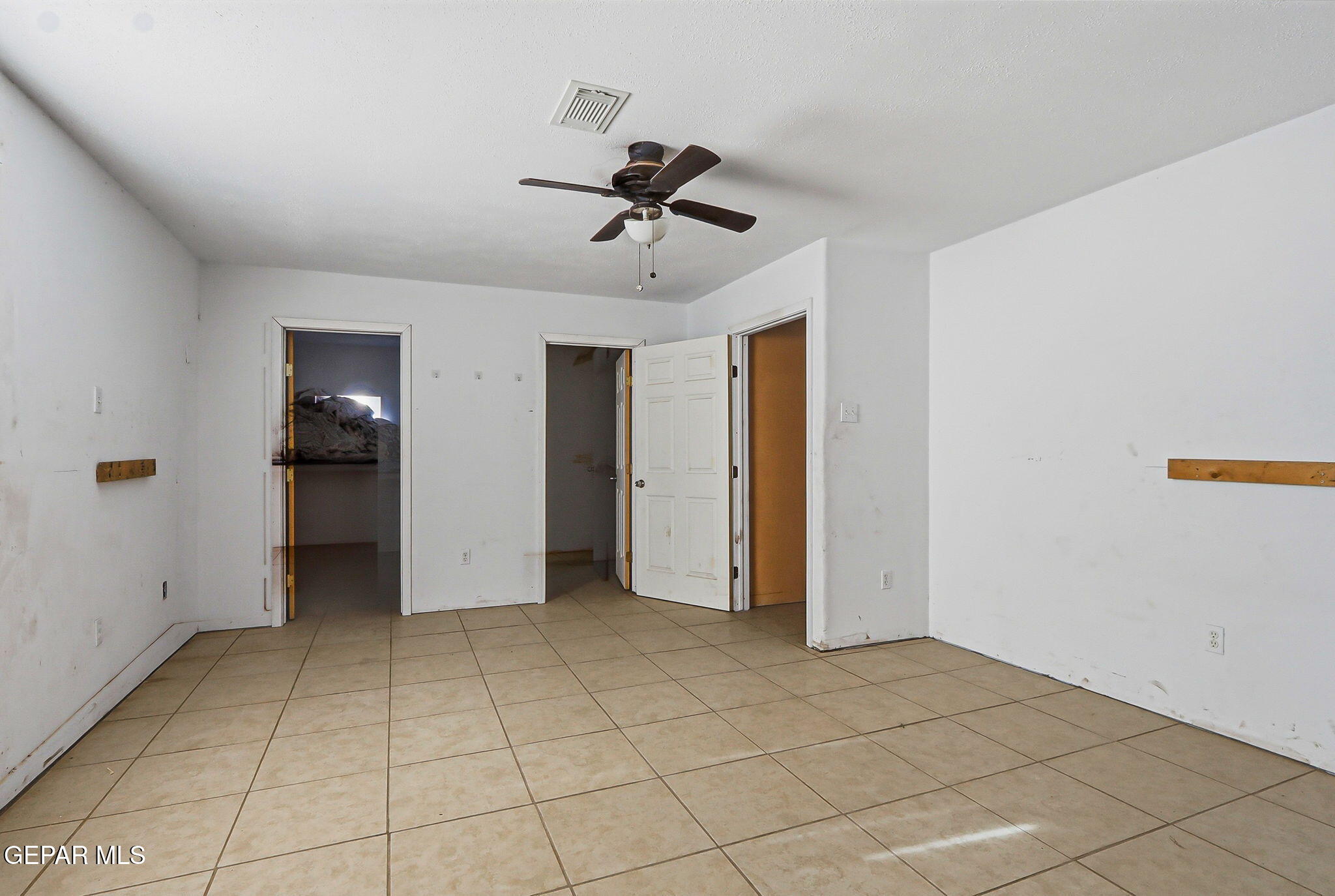 14424 Sam Hawken Road El Paso, TX 79938 - Photo 25 of 51 42-web-or-mls-IMG_1708