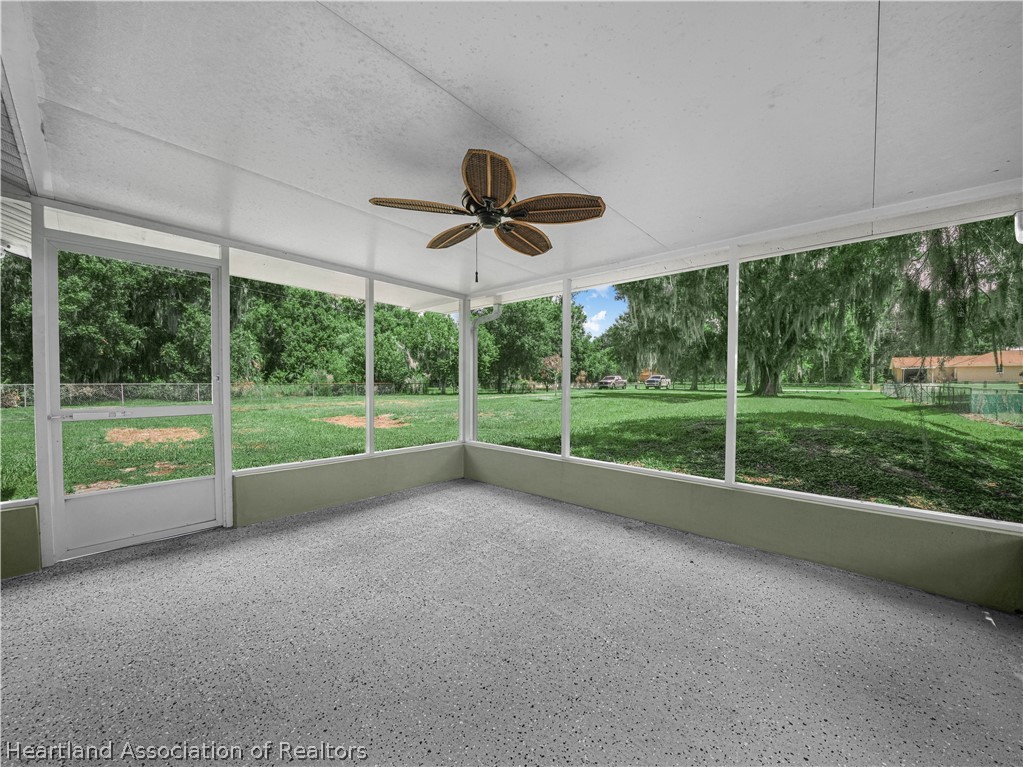 443 Racoon Lane Lorida, FL 33857 - Photo 16 of 48