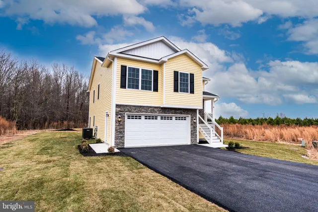 $775,000 | 31 Preakness Drive, Berlin, MD 21811