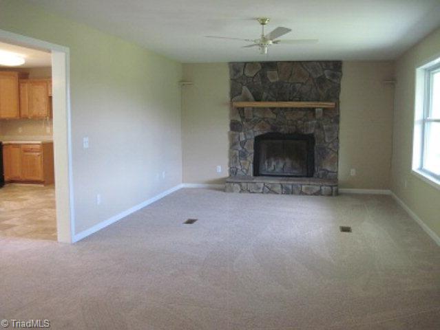 1896 Champion Road Ferguson, NC 28624 - Photo 6 of 28 Livingroom