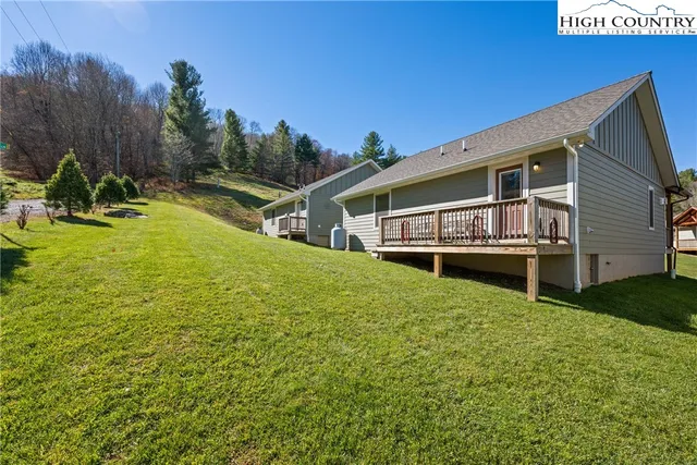 $379,900 | 129 Pinebrook Court, Unit 4, Boone, NC 28607