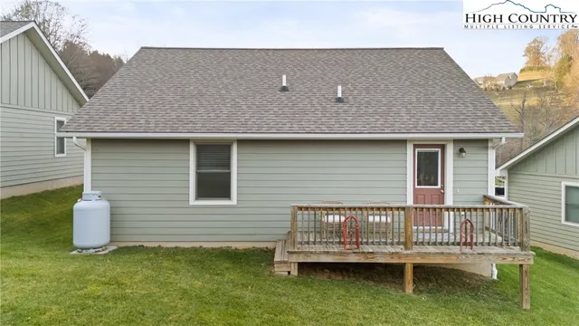 $379,900 | 129 Pinebrook Court, Unit 4, Boone, NC 28607