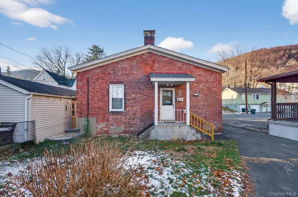 $320,000 | 34 Lake Street, Highland Falls, NY 10928