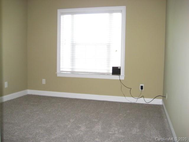 4014 Ruston Creek Road, Unit 86 Catawba, SC 29704 - Photo 25 of 48 an empty room with a window