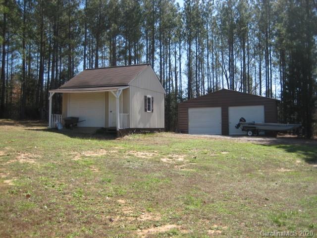 4014 Ruston Creek Road, Unit 86 Catawba, SC 29704 - Photo 38 of 48 a view of a house with a yard and tree