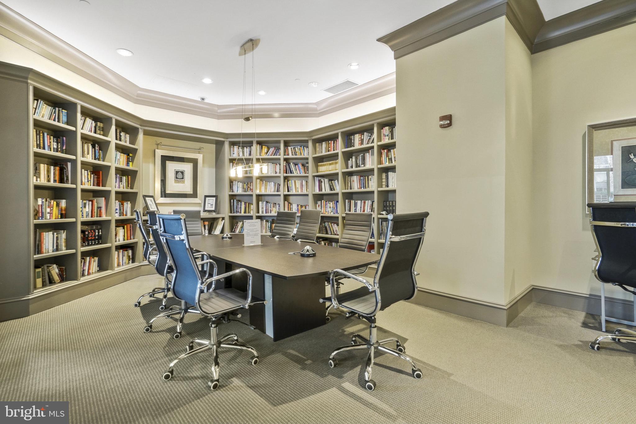 851 North Glebe Road, Unit 1813 Arlington, VA 22203 - Photo 20 of 39 Gallery Image 20