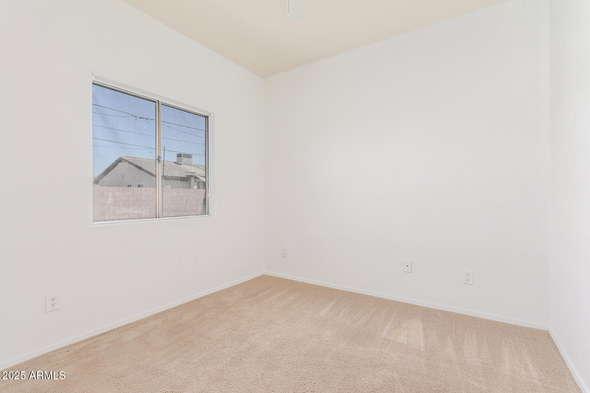 8676 West Mountain View Road Peoria, AZ 85345 - Photo 21 of 33 a view of a small space