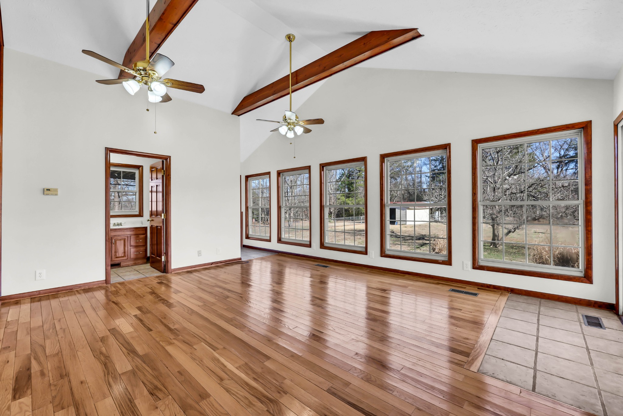 1138 Pleasant Valley Road Chapmansboro, TN 37035 - Photo 19 of 48