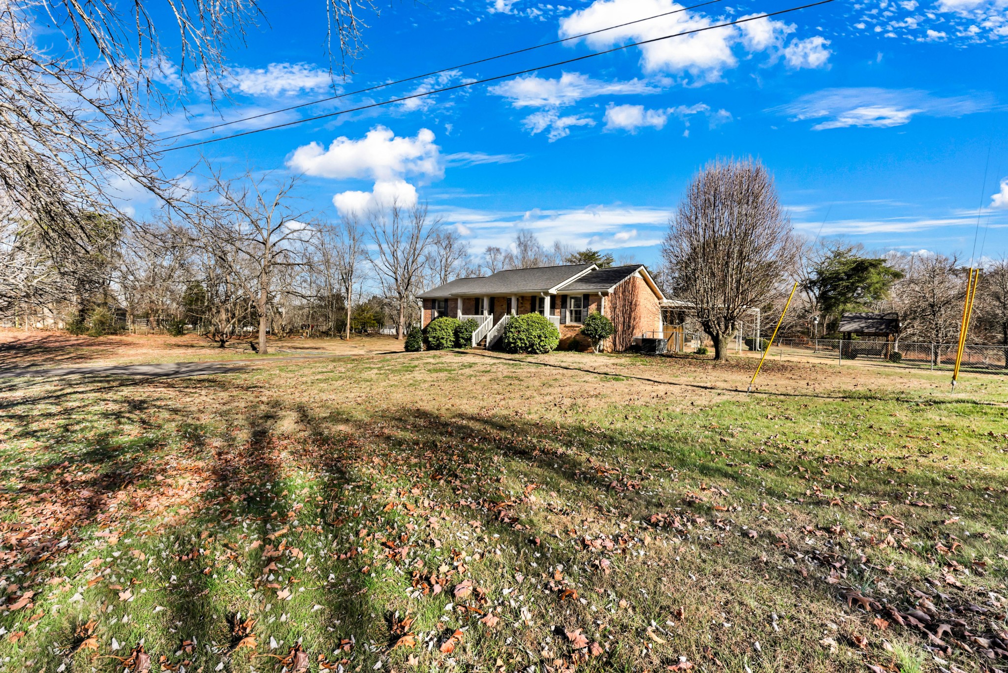 1138 Pleasant Valley Road Chapmansboro, TN 37035 - Photo 6 of 48