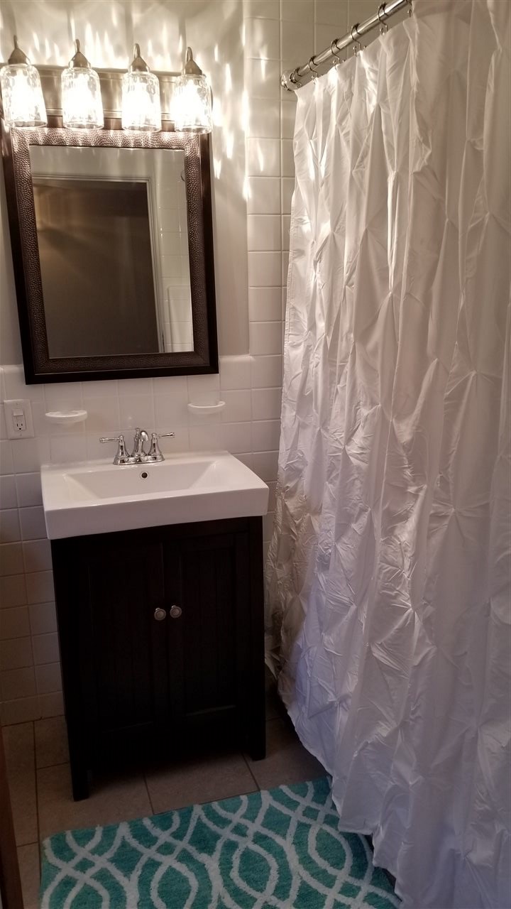 545 Whims Lane Rochester, MI 48306 - Photo 24 of 31 Full Bathroom