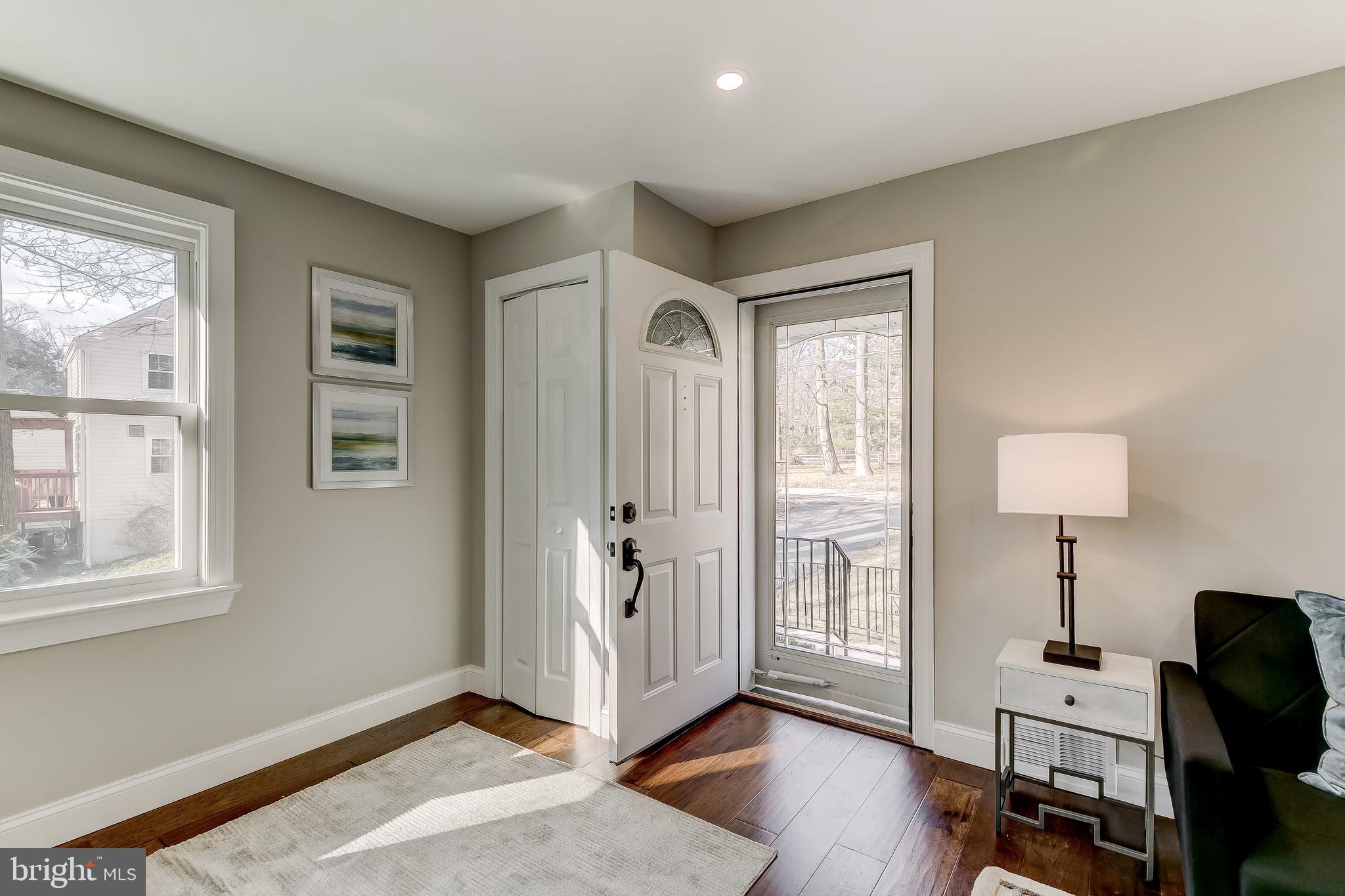 1009 Hart Road Baltimore, MD 21286 - Photo 3 of 41