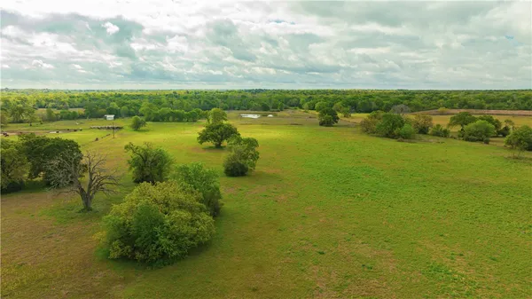 $874,950 | 9999 Tabor Road, Bryan, TX 77808