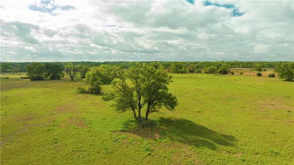 $874,950 | 9999 Tabor Road, Bryan, TX 77808