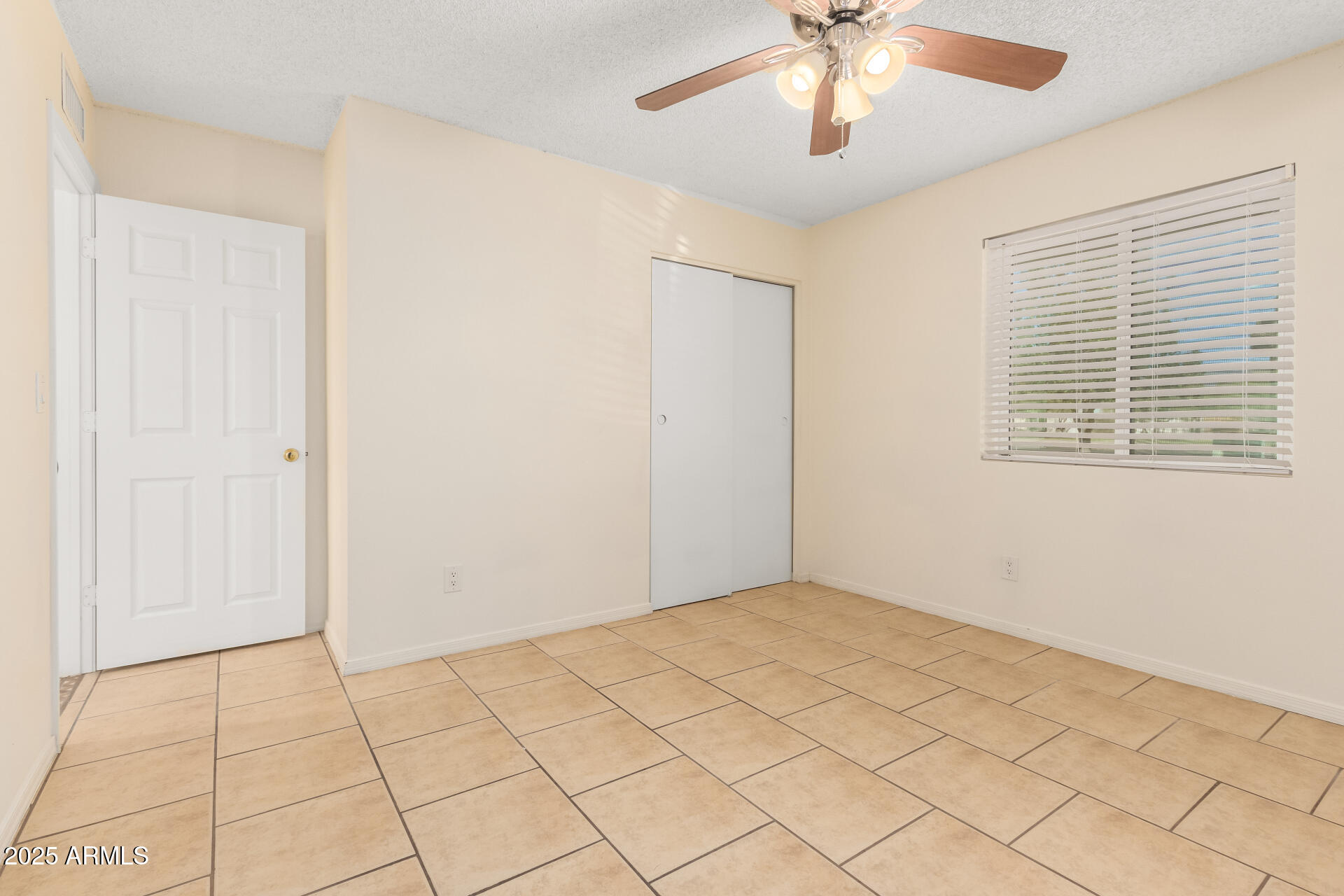 2020 South Idaho Road Apache Junction, AZ 85119 - Photo 18 of 31 19-Idaho