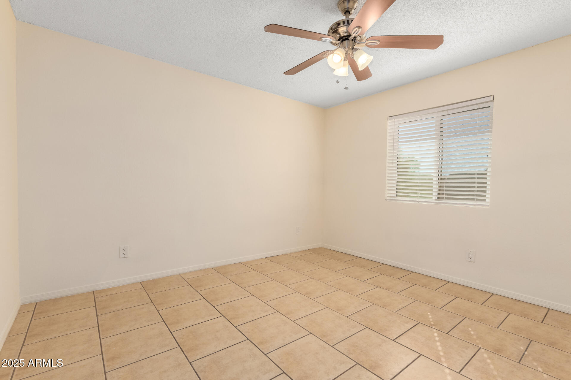2020 South Idaho Road Apache Junction, AZ 85119 - Photo 19 of 31 20-Idaho