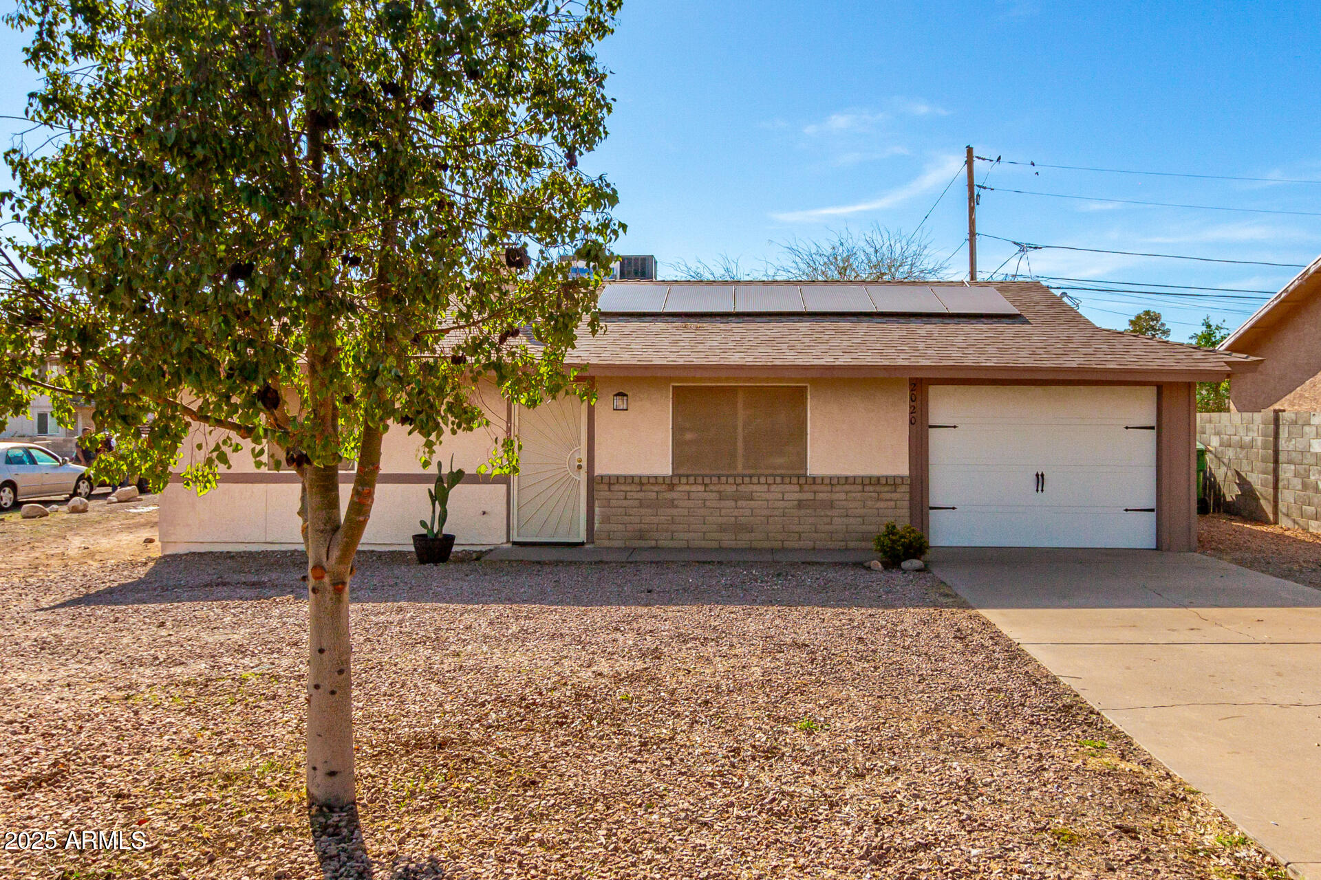 2020 South Idaho Road Apache Junction, AZ 85119 - Photo 2 of 31 02-Idaho