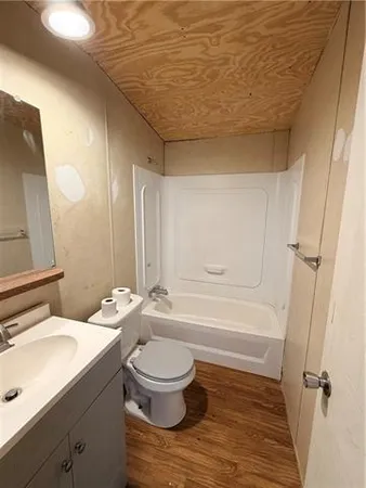 $164,900 | 40 Downs Drive, Deville, LA 71328