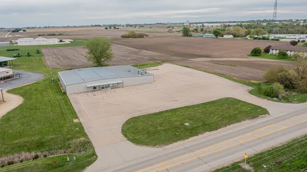 $700,000 | 2955 North Main Street, Princeton, IL 61356