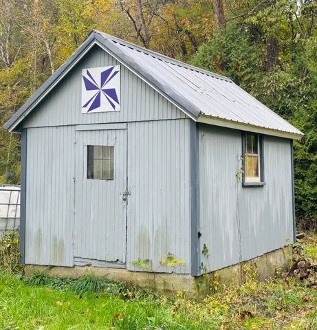 $545,000 | 111 West Everton Road, Connersville, IN 47331