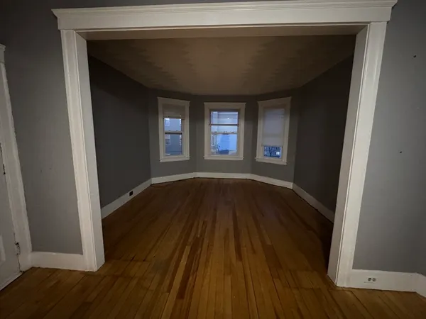 $2,000 | 156 Fairmont Avenue, Unit 2, Worcester, MA 01604