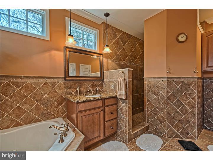 200 Thies Road Sewell, NJ 08080 - Photo 15 of 25 Master Bathroom
