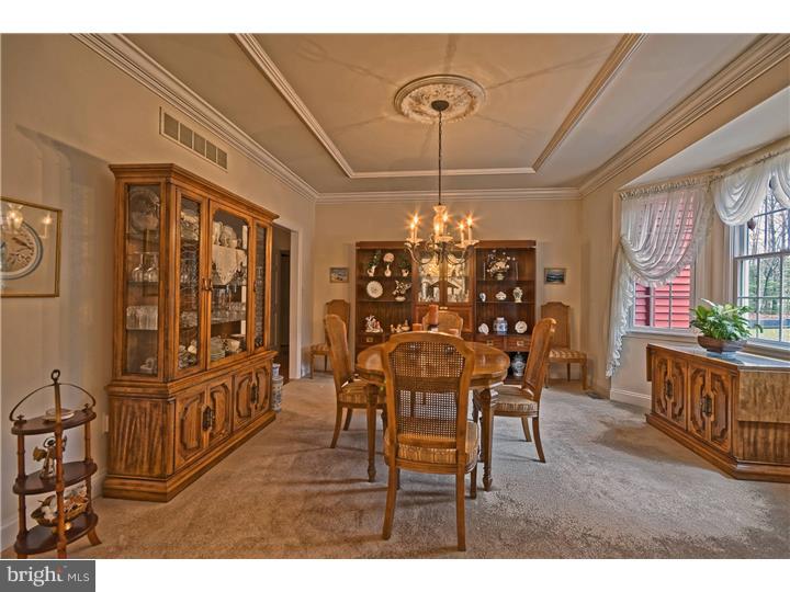 200 Thies Road Sewell, NJ 08080 - Photo 9 of 25 Dining Room