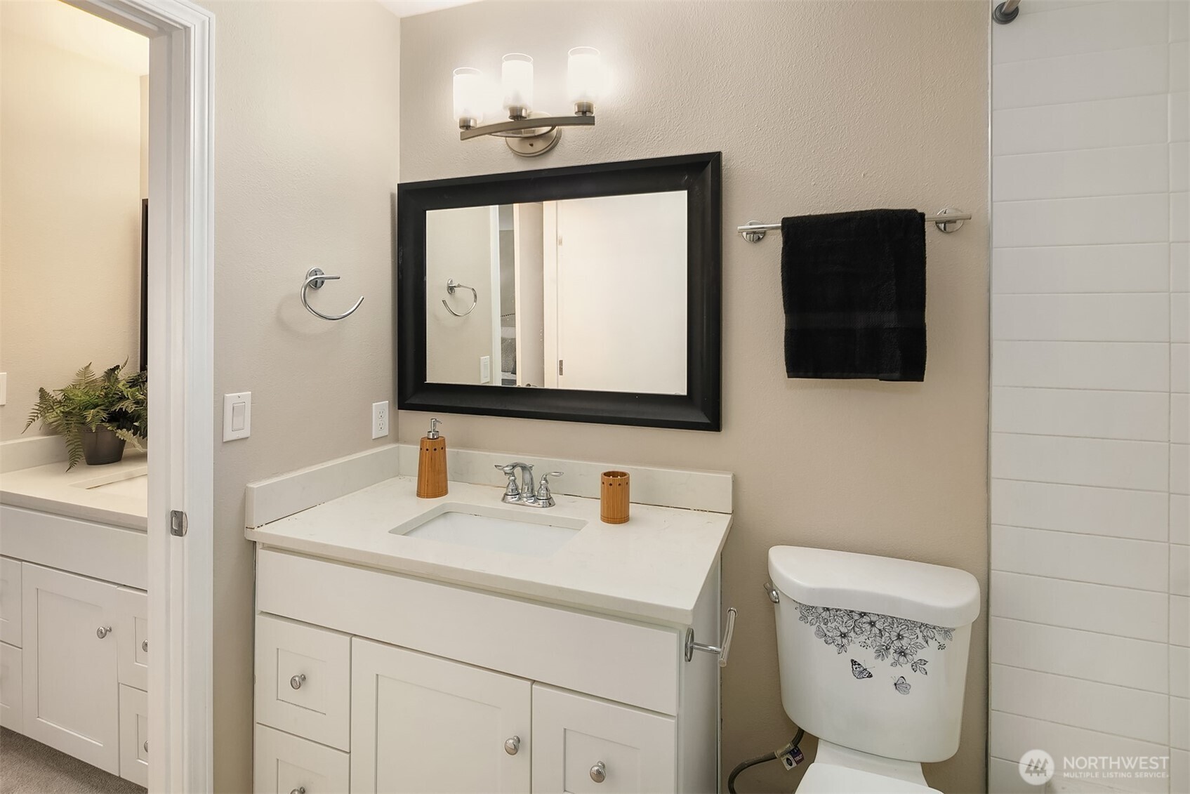 12024 101st Avenue Northeast, Unit E3 Kirkland, WA 98034 - Photo 14 of 20