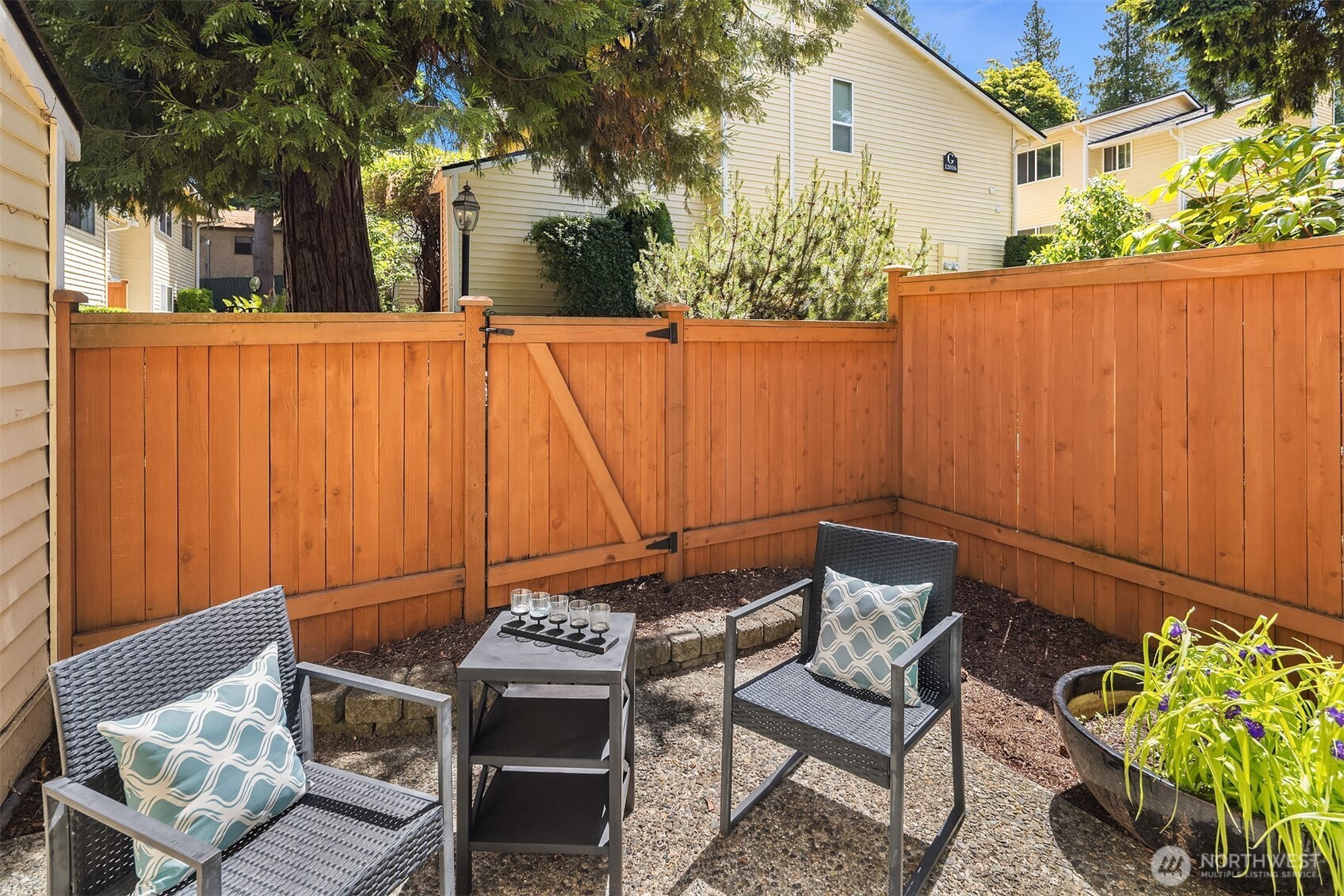 12024 101st Avenue Northeast, Unit E3 Kirkland, WA 98034 - Photo 18 of 20