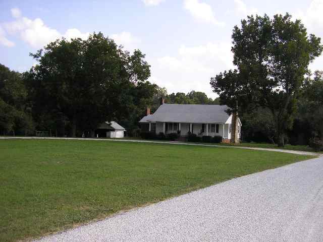 112 South Harrison Bridge Road Simpsonville, SC 29680 - Photo 3 of 5