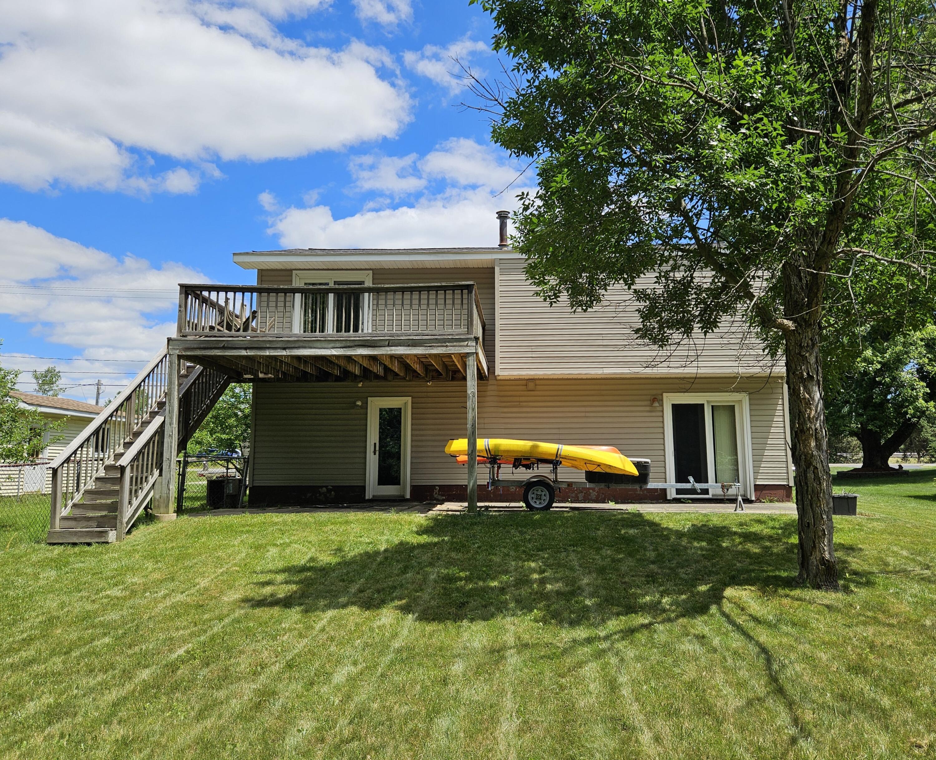 14012 North Road Fenton, MI 48430 - Photo 4 of 28 Gallery Image 4