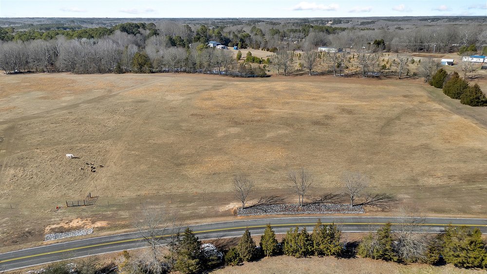 306 S-04-489 Anderson, SC 29621 - Photo 3 of 8