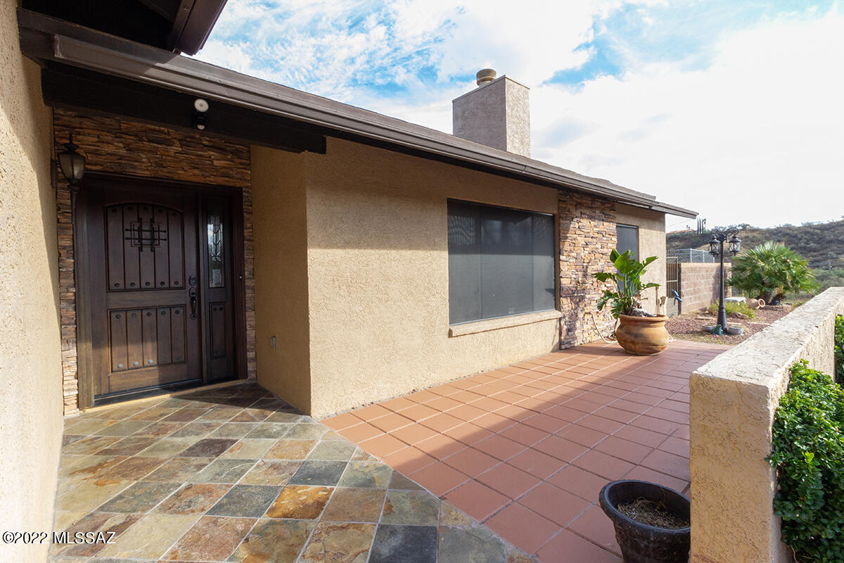 985 Alegre Corte Rio Rico, AZ 85648 - Photo 2 of 42 Gallery Image 2
