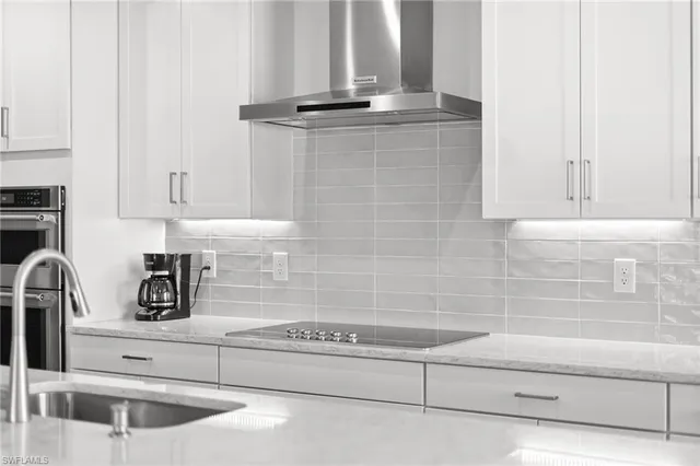 $525,000 | 4705 Arboretum Circle, Unit 42, Naples, FL 34112