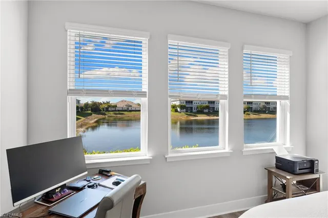 $525,000 | 4705 Arboretum Circle, Unit 42, Naples, FL 34112