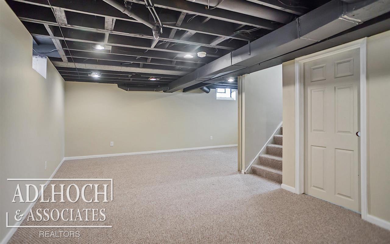 412 Lothrop Road Grosse Pointe Farms, MI 48236 - Photo 24 of 29