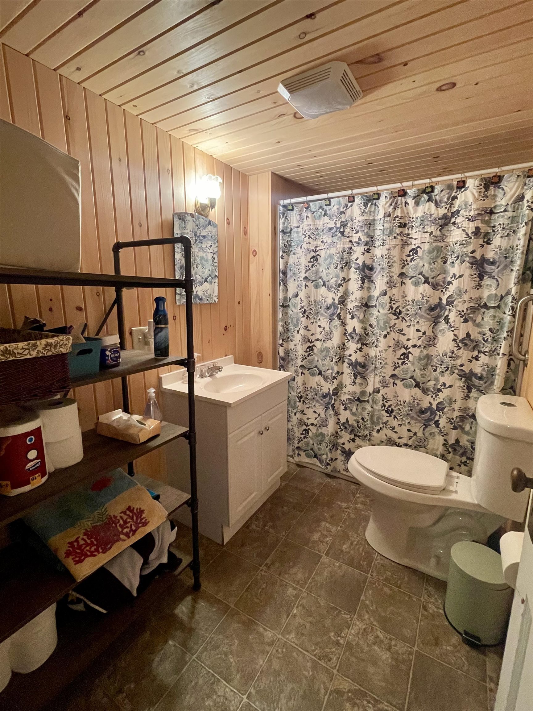 2408 Shadow Lake Road Concord, VT 05824 - Photo 12 of 28