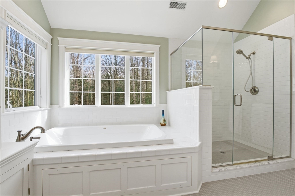 16 Hawthorn Road Amherst, MA 01002 - Photo 30 of 42 a bathroom with a bathtub and a shower