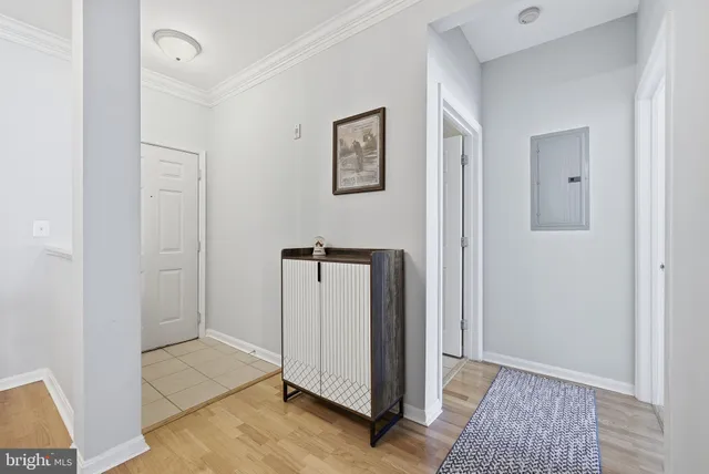 $359,900 | 4852 Eisenhower Avenue, Unit 337, Alexandria, VA 22304