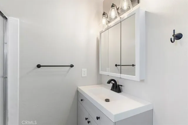 $355,000 | 21999 Riverside Avenue, Red Bluff, CA 96080