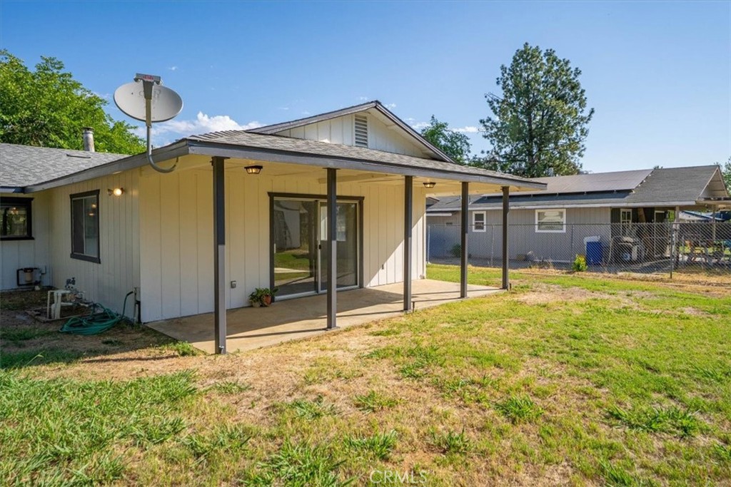 21999 Riverside Avenue Red Bluff, CA 96080 - Photo 33 of 46