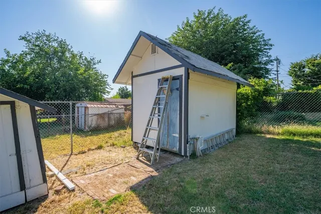 $355,000 | 21999 Riverside Avenue, Red Bluff, CA 96080