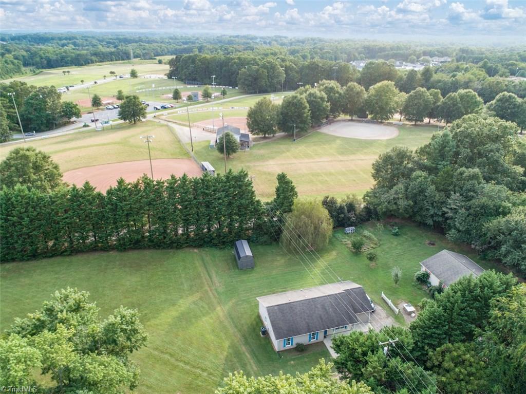 515 West Dalton Road King, NC 27021 - Photo 20 of 25 Gallery Image 20